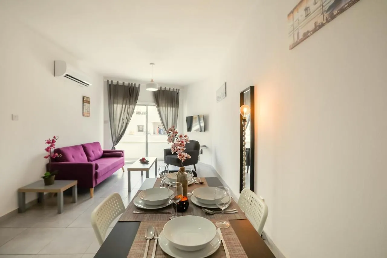 Andriana City Centre Flat Lárnaka